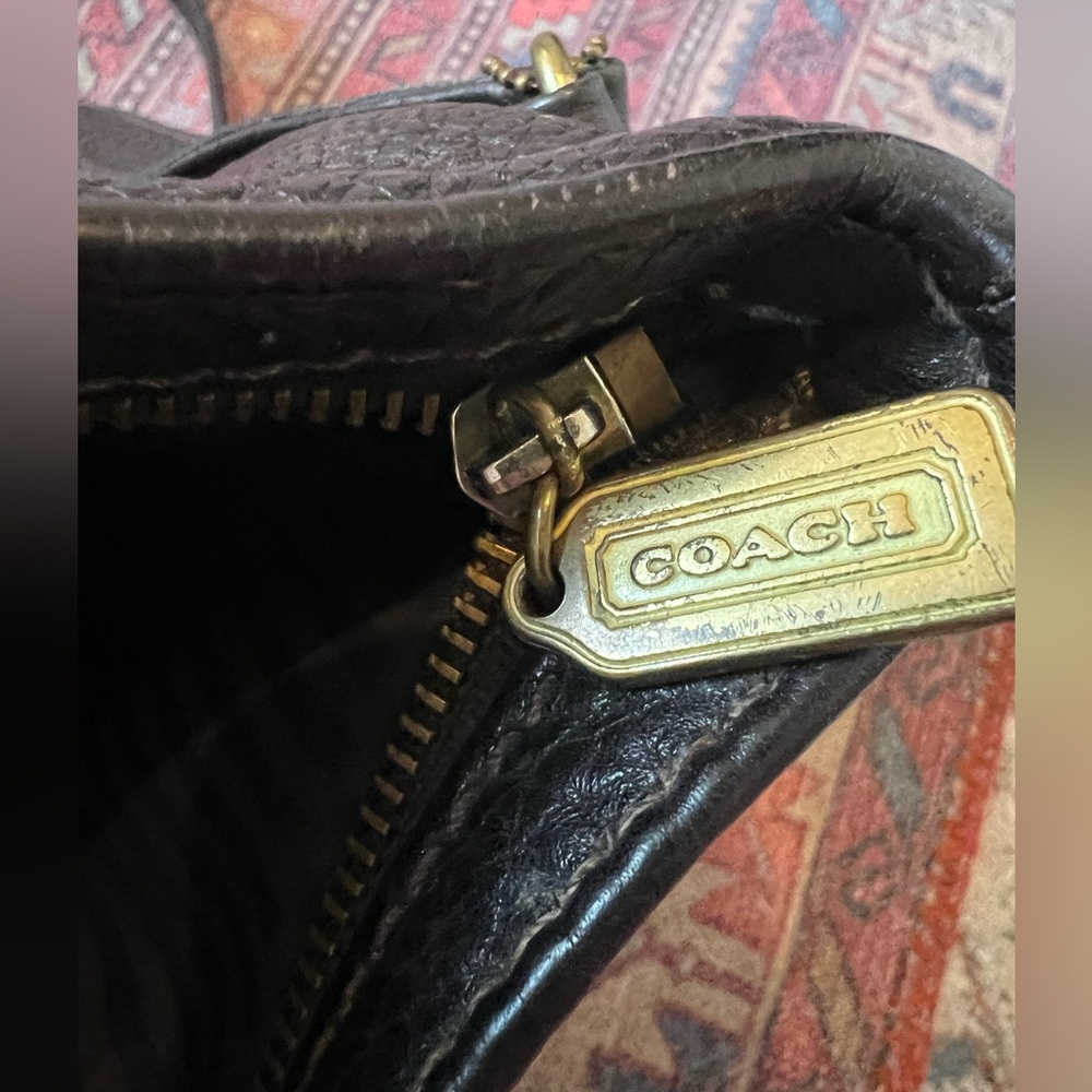 Genuine Coach 4907 Brown Leather Shoulder Bag - Picture 4 of 8